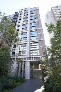 パークスフィア牛込神楽坂【13階】の外観