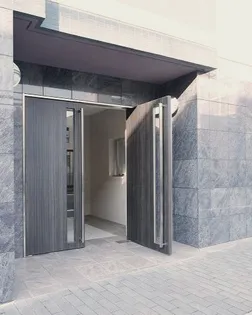 東京都板橋区志村1【マンション】の外観