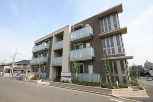 グレイスコートの画像