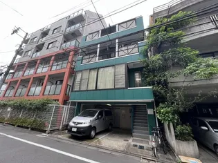 東京都新宿区北新宿4【マンション】の外観