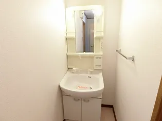 ピュアハウス桐野【2階】の内装