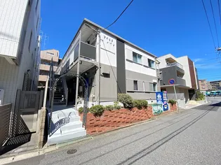 アイビスハイツ【1階】の外観