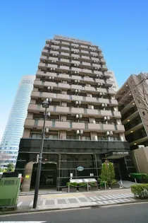 グリフィン新横浜・参番館【13階】の外観