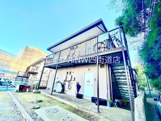 千葉県佐倉市海隣寺町【アパート】の外観