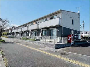 フルール・ド・ティアラ E【2階】の外観