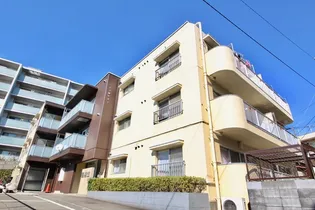 ハイツ柿生第3【3階】の外観