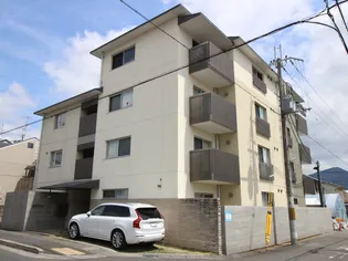 BEL CASA【2階】の外観