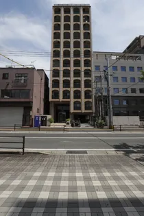 ダイナコート県庁前の画像