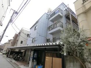 ルミエ学芸大学【1階】の外観