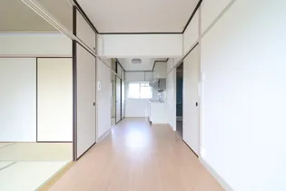 UR鈴蘭台第五【3階】の居間