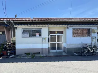 大阪府寝屋川市萱島東2【一戸建】の外観