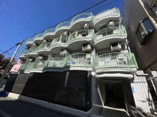 東京都世田谷区世田谷3【マンション】の外観