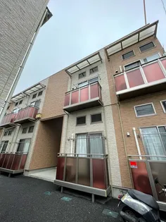 ファティーナII【1階】の外観