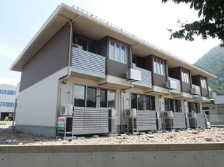 山形県山形市松山3【アパート】の外観