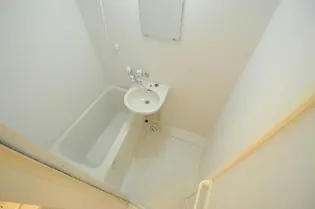 レオパレスちゅら【2階】の風呂