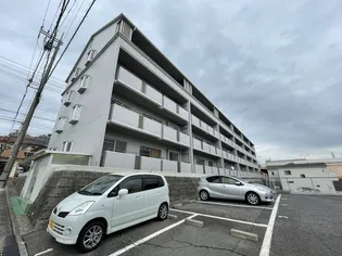 ウイングマンション【3階】の外観