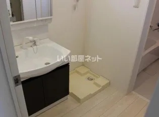 GOENNII【1階】の内装