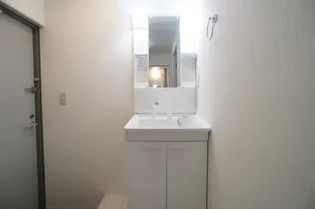 ラ・ハイール喜連【1階】の内装