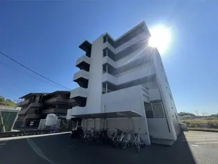 SAINTーHURSTの画像