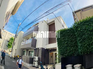 Star Forest【2階】の外観