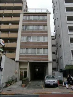 慶応マンション【1階】の外観