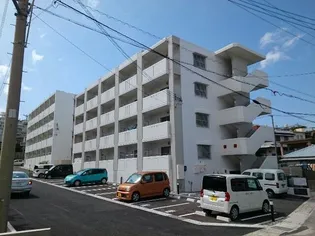 ア・ニューライフ ナハ【3階】の外観
