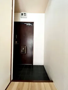 野々市コア【1階】の玄関