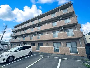 アメニティーライフ泉【4階】の外観