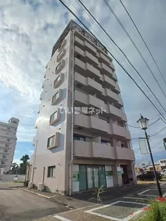 Safari新居浜【3階】の外観