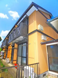 ジュネス川上【1階】の外観