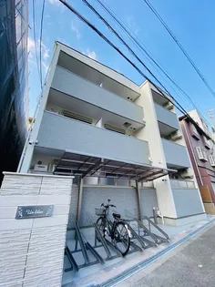 アン リラの画像