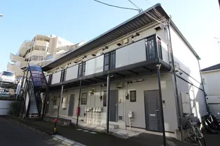 ハイツダブル【2階】の外観