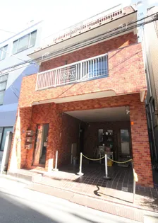 足立ビル【3階】の外観