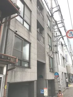 ADEAM OKAZAKIの画像