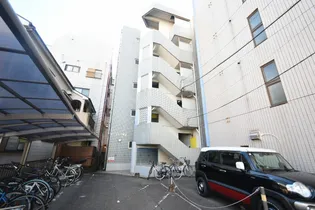 エントピア鴨池V【3階】の外観