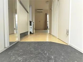 Fast Hills 日ノ出町【1階】の玄関