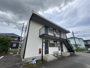 グリーンパレーシャルB【2階】の外観