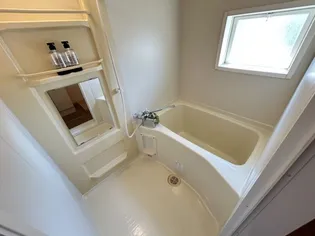 クレセント北峰 A棟【2階】の風呂