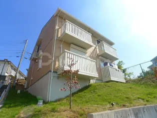 アシネスの外観