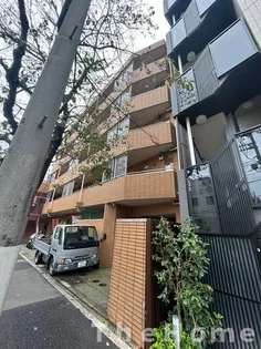 東京都中野区松が丘2【マンション】の外観