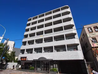 クラウンハイム京都北大路【3階】の外観