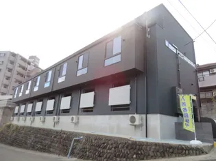 ソレイユ八木山BASEの外観