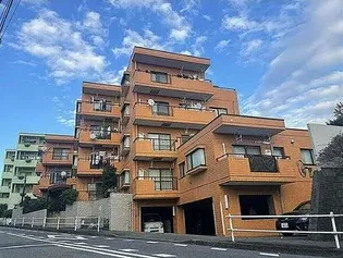 多摩市馬引沢2丁目【1階】の外観