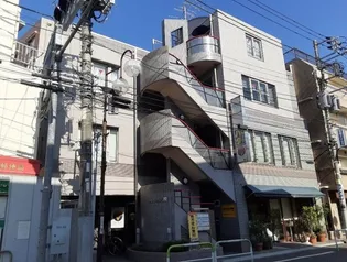 ラルジュ大映【4階】の外観