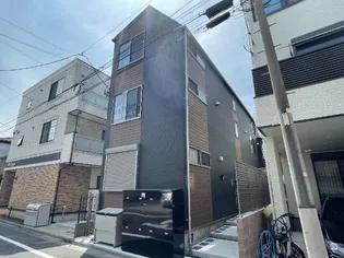 ザ ルームス羽田【1階】の外観