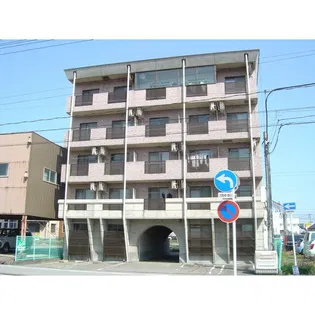 コタージュ三番館の画像