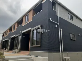 ララ フェリーチェの画像