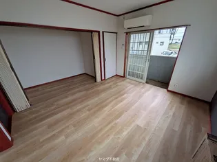 ハイツリッチ前橋【2階】の居間