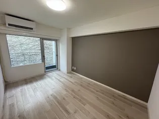 リレント山下町【3階】の外観