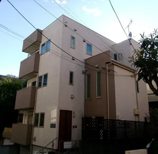 クアルティエーレ四ツ谷の画像